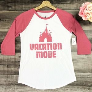 Disney Parks Vacation Mode Cinderellas Castle Pink Raglan Shirt